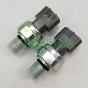 Construction Machinery Excavator 6HK1 Oil Sensor Engine Repair Parts 499000-7341 8980274560